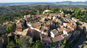 Mougins
