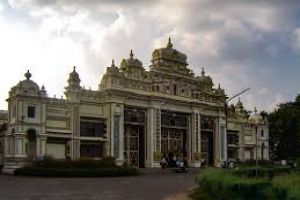 Jaganmohan Palace Art Gallery And Auditorium