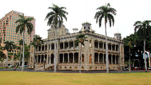 Iolani Palace