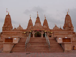 BAPS Shri Swaminarayan Temple