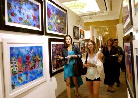 MUSEUMS AND ART GALLERIES