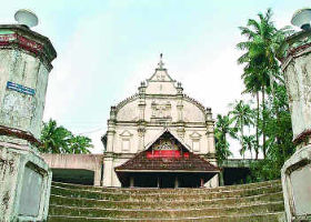 Kadamattom Chruch