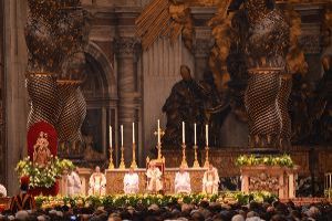 Attend Mass In St Peters Basilica